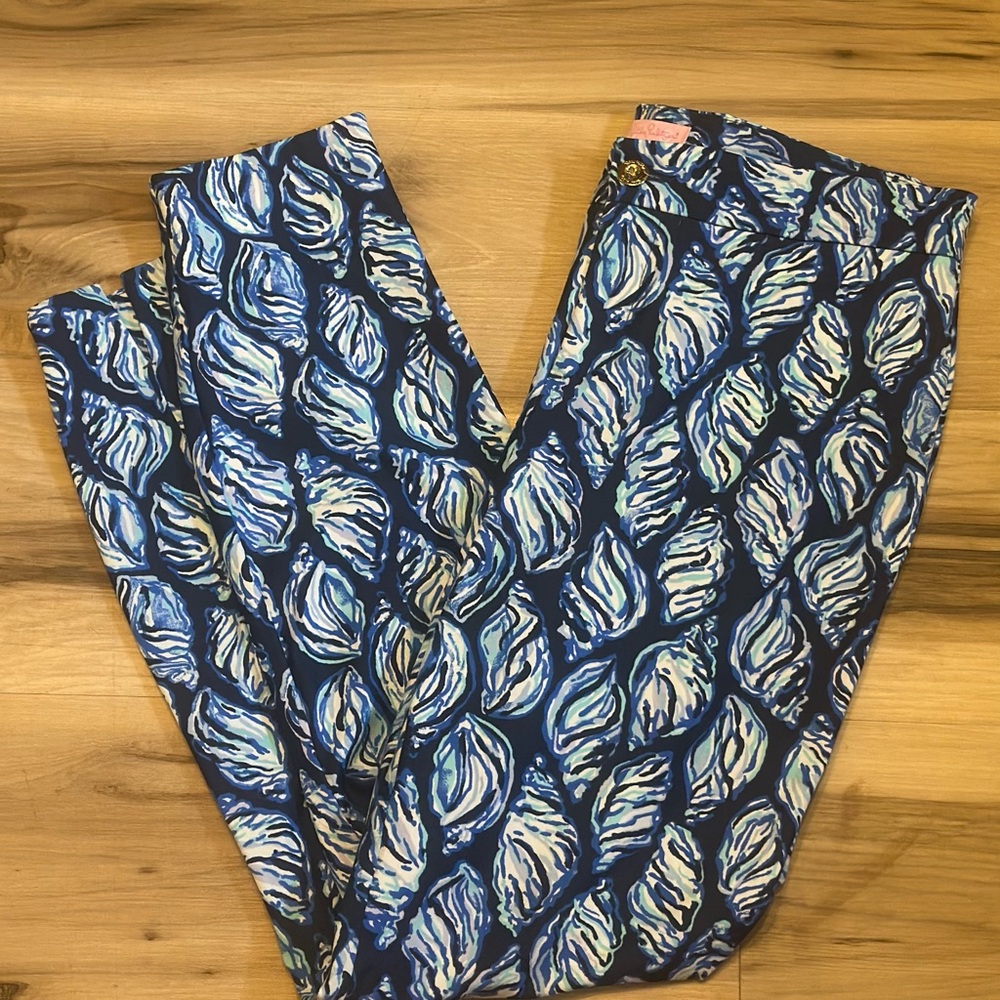 Lilly Pulitzer Blue and White ankle Pants
